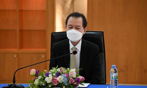 นายประกอบ วิวิธจินดา อธิบดีกรมโรงงานอุตสาหกรรม เป็นประธานการสัมมนาเพื่อให้ความรู้เกี่ยวกับระบบการรับรองตนเองของผู้ประกอบกิจการโรงงาน ภายใต้โครงการระบบการรับรองตนเองของผู้ประกอบกิจการโรงงาน (Self – Declaration)