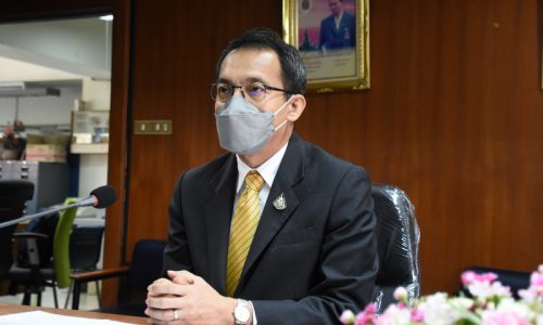 นายศุภกิจ บุญศิริ รองอธิบดีกรมโรงงานอุตสาหกรรม เป็นประธานการสัมมนาออนไลน์ เพื่อมุ่งสู่ความเป็นเลิศด้านการจัดการตามหลักการปฏิบัติของ Responsible Care ดูแลด้วยความรับผิดชอบ ภายใต้โครงการ “6 days 6 codes” ผ่านระบบอิเล็กทรอนิกส์