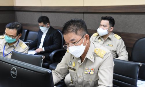 นายสหวัฒน์ โสภา รองอธิบดีกรมโรงงานอุตสาหกรรม เข้าร่วมการประชุมคณะกรรมการพัฒนาอุตสาหกรรมแห่งชาติ (กอช.) ครั้งที่ 2/2564 ผ่านสื่ออิเล็กทรอนิกส์