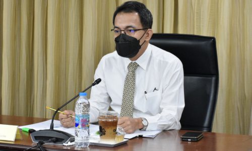 นายศุภกิจ บุญศิริ รองอธิบดีกรมโรงงานอุตสาหกรรม เป็นประธานการประชุมคณะทำงานรายงานข้อมูล ข้อเสนอแนะในการแก้ไขปัญหาการประกอบการที่มีการใช้แร่ใยหินไครโซไทล์เป็นวัตถุดิบในกระบวนการผลิต ครั้งที่ 1/2565