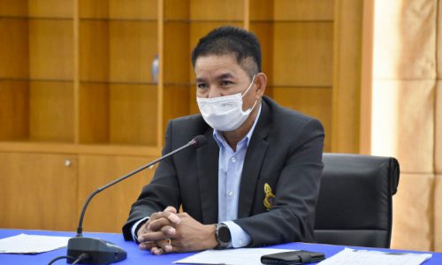 นายสหวัฒน์ โสภา รองอธิบดีกรมโรงงานอุตสาหกรรม เข้าร่วมการประชุมคณะอนุกรรมาธิการการอุตสาหกรรม ภายใต้คณะกรรมาธิการการพาณิชย์และการอุตสาหกรรม วุฒิสภา