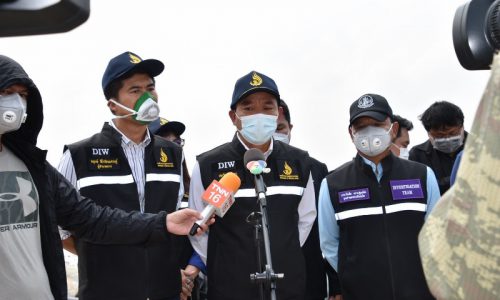 นายสหวัฒน์ โสภา รองอธิบดีกรมโรงงานอุตสาหกรรม ลงพื้นที่ตรวจสอบโรงงานบริษัท ไมด้า วัน จำกัด