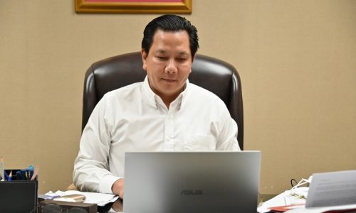 นายพรยศ กลั่นกรอง รองอธิบดีกรมโรงงานอุตสาหกรรมเข้าร่วมการประชุมคณะกรรมการมาตรฐานผลิตภัณฑ์อุตสาหกรรม ครั้งที่ 711-4/2565 ผ่านสื่อระบบอิเล็กทรอนิกส์