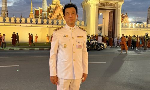 อธิบดีกรมโรงงาน เฝ้ารับเสด็จฯ ในการพระราชพิธีทรงบำเพ็ญพระราชกุศลวิสาขบูชา พ.ศ.2565 ตั้งเปรียญ