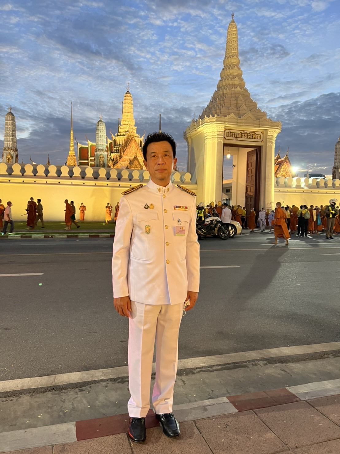 You are currently viewing อธิบดีกรมโรงงาน เฝ้ารับเสด็จฯ ในการพระราชพิธีทรงบำเพ็ญพระราชกุศลวิสาขบูชา พ.ศ.2565 ตั้งเปรียญ