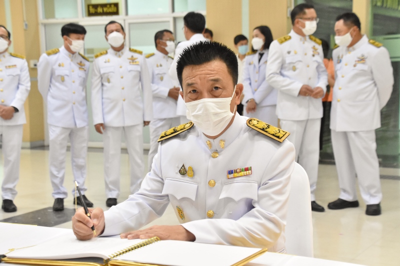 You are currently viewing นายวันชัย พนมชัย อธิบดีกรมโรงงานอุตสาหกรรมเข้าร่วมพิธีถวายพระพรชัยมงคลพระบาทสมเด็จพระวชิรเกล้าเจ้าอยู่หัว เนื่องในวันฉัตรมงคล 4 พฤษภาคม 2565