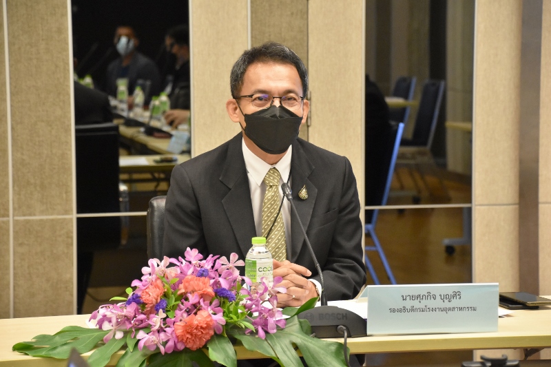 You are currently viewing นายศุภกิจ บุญศิริ รองอธิบดีกรมโรงงานอุตสาหกรรม เป็นประธานเปิดการประชุมย่อย เพื่อรับฟังความคิดเห็นต่อการพัฒนาปรับปรุงและส่งเสริมการใช้งานแพลตฟอร์มแลกเปลี่ยนของเสียอย่างยั่งยืน