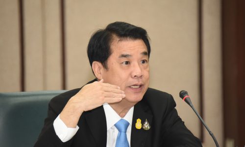 สุริยะ ยัน!! ก.อุตฯ ยังคงมติคณะกรรมการวัตถุอันตราย แบน พาราควอต-คลอร์ไพริฟอส ชี้ ส่งเอกสารวาระการประชุมให้คณะกรรมการทราบล่วงหน้า กว่า 2 สัปดาห์