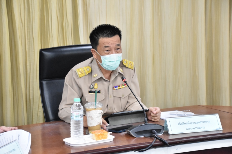 You are currently viewing วันจันทร์ที่ 20 มิถุนายน 2565 เวลา 09.30 น. นายวันชัย พนมชัย อธิบดีกรมโรงงานอุตสาหกรรม เป็นประธานการประชุมคณะกรรมการกำกับดูแลโครงการสนับสนุนผู้ประกอบการวิสาหกิจขนาดกลางและขนาดย่อม มุ่งสู่อุตสาหกรรมสีเขียวโดยการประยุกต์ใช้เทคโนโลยีคาร์บอนต่ำ (Greening Industry through Low Carbon Technology Application for SMEs) ครั้งที่ 1/2565