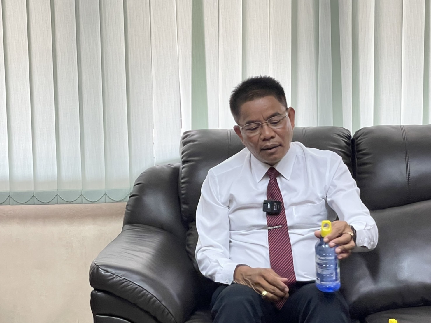 You are currently viewing นายวันชัย พนมชัย อธิบดีกรมโรงงานอุตสาหกรรม มอบหมายให้ นายสหวัฒน์ โสภา รองอธิบดีกรมโรงงานอุตสาหกรรม ให้สัมภาษณ์สำนักข่าวไทยพีบีเอส