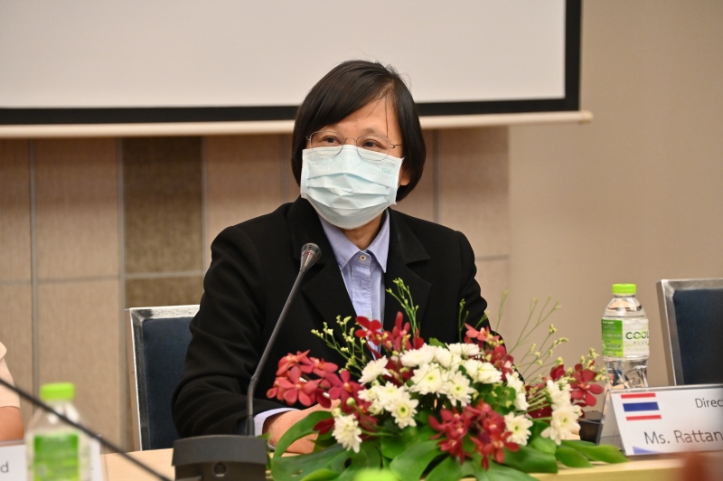 You are currently viewing นายวันชัย พนมชัย อธิบดีกรมโรงงานอุตสาหกรรม มอบหมายให้นางสาวรัตนา รักษ์ตระกูล ผู้อำนวยการกองบริหารจัดการวัตถุอันตราย กรมโรงงานอุตสาหกรรม เป็นประธานเปิดการประชุมเชิงปฏิบัติการระหว่างประเทศ เรื่อง การแบ่งปันแนวทางปฏิบัติที่ดีในการพัฒนากรอบกฎหมายและระเบียบข้อบังคับเกี่ยวกับความมั่นคงด้านสารเคมี