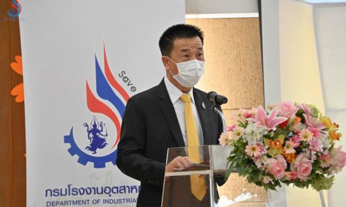 นายวันชัย พนมชัย อธิบดีกรมโรงงานอุตสาหกรรมเป็นประธานเปิด งานสัมมนา “นวัตกรรม BCG สู่ความเป็นกลางทางคาร์บอน และอุตสาหกรรมยั่งยืน”