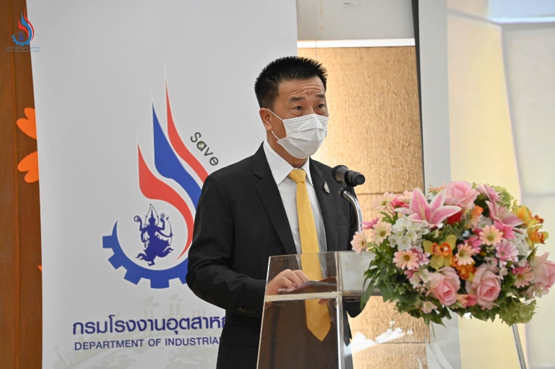You are currently viewing นายวันชัย พนมชัย อธิบดีกรมโรงงานอุตสาหกรรมเป็นประธานเปิด งานสัมมนา “นวัตกรรม BCG สู่ความเป็นกลางทางคาร์บอน และอุตสาหกรรมยั่งยืน”