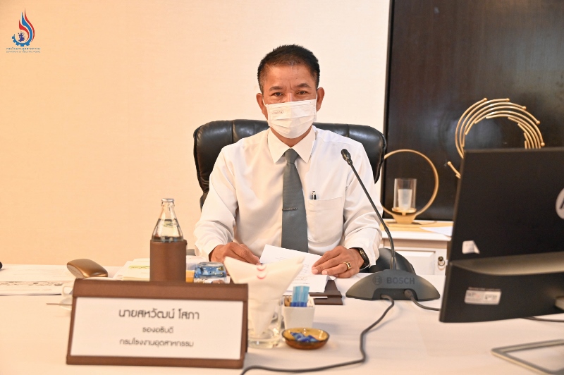 You are currently viewing นายสหวัฒน์ โสภา รองอธิบดีกรมโรงงานอุตสาหกรรม พร้อมด้วยนางสาวปรีญาพร สุวรรณเกษ รองอธิบดีกรมควบคุมมลพิษ เป็นประธานร่วมการประชุมคณะกรรมการกำกับและดูแลโครงการ การประยุกต์ใช้หลักการเอื้อประโยชน์ร่วมกัน ระหว่างอุตสาหกรรมและชุมชน และการใช้สารเคมีอย่างเป็นมิตรต่อสิ่งแวดล้อม