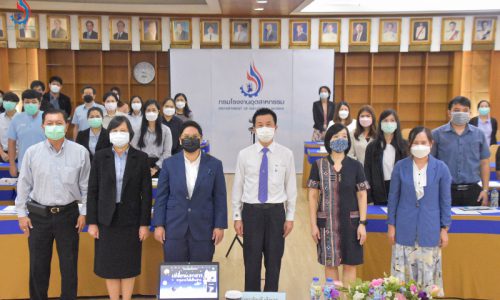 นายวันชัย พนมชัย อธิบดีกรมโรงงานอุตสาหกรรมเป็นประธานเปิด โครงการ ฝึกอบรม“การนำเสนอประเด็นข่าวเชิงรุกการประชาสัมพันธ์ในภารกิจของกรมโรงงานอุตสาหกรรม