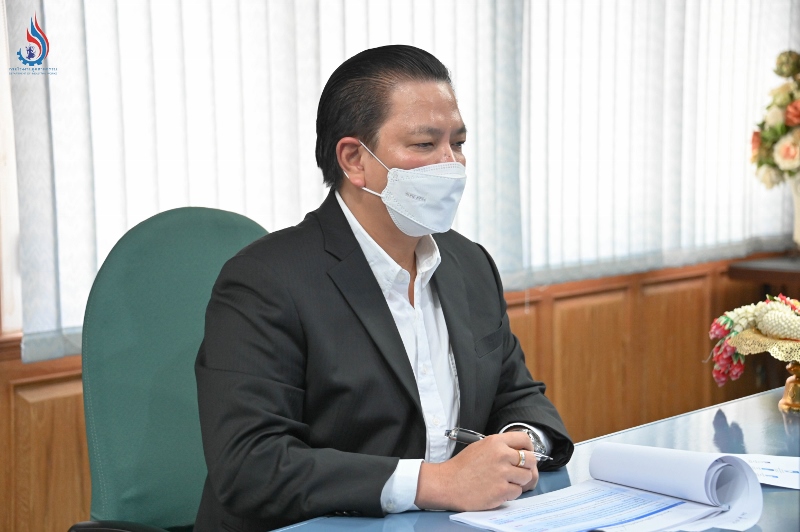 You are currently viewing นายพรยศ กลั่นกรอง รองอธิบดีกรมโรงงานอุตสาหกรรม เป็นประธานการประชุมเพื่อมอบนโยบายและแนวทางการปฏิบัติ แก่ผู้อำนวยการศูนย์วิจัยและเตือนภัยมลพิษโรงงาน ทั้ง 5 ศูนย์