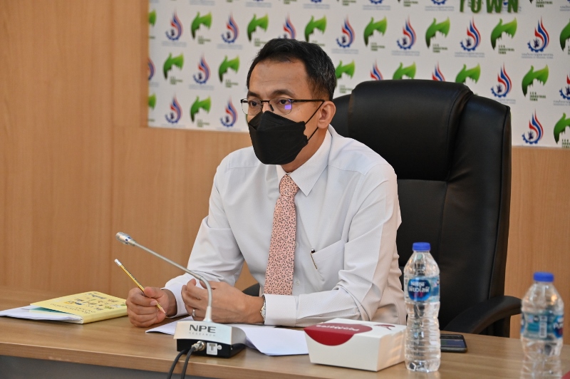 You are currently viewing นายศุภกิจ บุญศิริ รองอธิบดีกรมโรงงานอุตสาหกรรม เป็นประธานการประชุมเพื่อเริ่มต้นการดําเนิน โครงการประกวดแผนธุรกิจและการดําเนินการตามแผนธุรกิจสําหรับผลิตภัณฑ์ด้วยเศษวัสดุเหลือใช้/ของเสียจากภาคอุตสาหกรรม