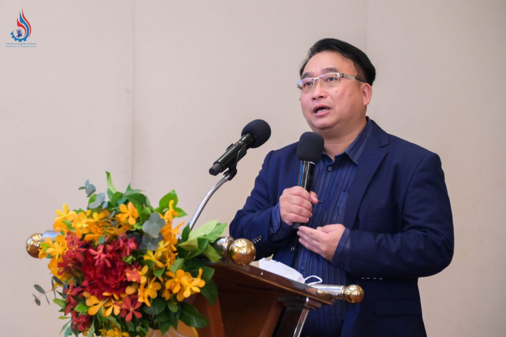 นายธีระพล ติรวศิน ประธานกลุ่มอุตสาหกรรมการจัดการเพื่อสิ่งแวดล้อม สภาอุตสาหกรรมแห่งประเทศไทย