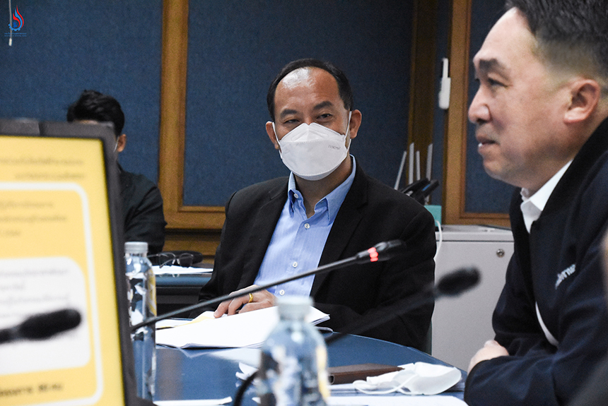 นายวีรพงษ์ เอี่ยมเจริญชัย รองอธิบดีกรมโรงงานอุตสาหกรรม