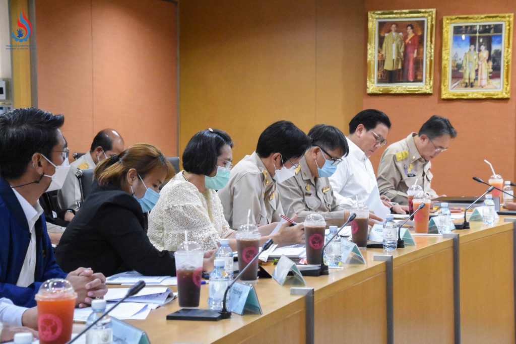 ประชุมหารือการพิจารณาออกคำสั่งตามมาตรา 39 วรรคสอง แห่งพระราชบัญญัติโรงงาน พ.ศ. 2535 กรณีเหตุเพลิงไหม้ของ บริษัท เอกอุทัย จำกัด (สาขากลางดง)