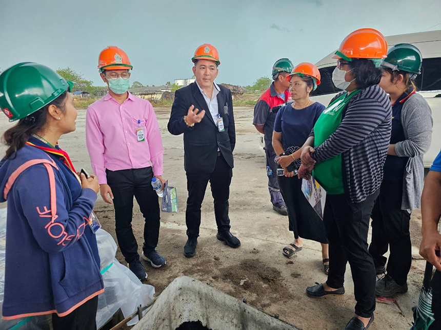 นายณัฏฐพงษ์ จุลาเกตุโพธิชัย ผู้อำนวยการกองพัฒนาอุตสาหกรรมเชิงนิเวศ