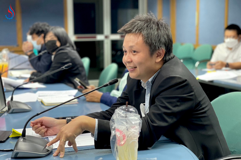 นายจักราวุธ มุ่งสิน  เลขานุการ การประชุมฯ