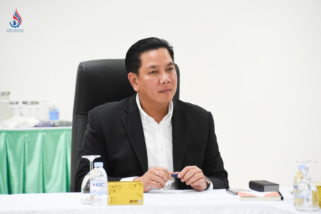 นายพรยศ กลั่นกรอง รองอธิบดีกรมโรงงานอุตสาหกรรม