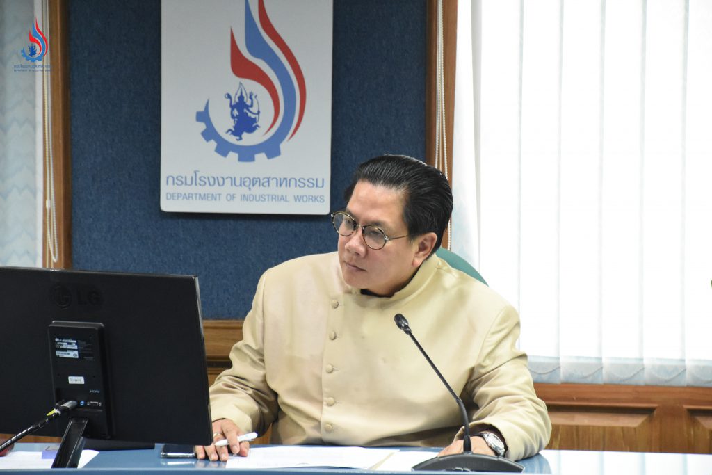 นายพรยศ กลั่นกรอง รองอธิบดีกรมโรงงานอุตสาหกรรม