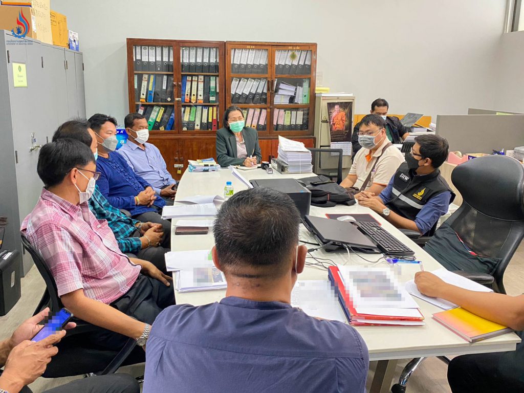 กรอ. นำข้อมูลและพยานหลักฐานเพิ่มเติมเข้าส่งมอบแก่พนักงานสอบสวน บก.ปทส.