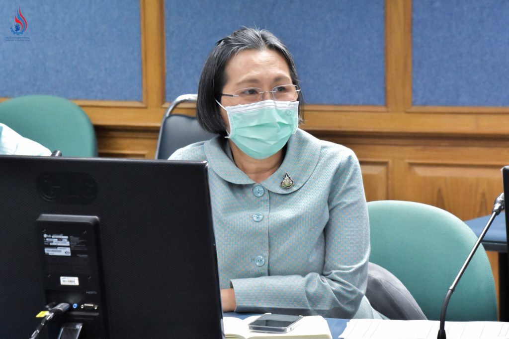 นางจินดา เตชะศรินทร์ ผู้อำนวยการกองบริหารจัดการกากอุตสาหกรรม