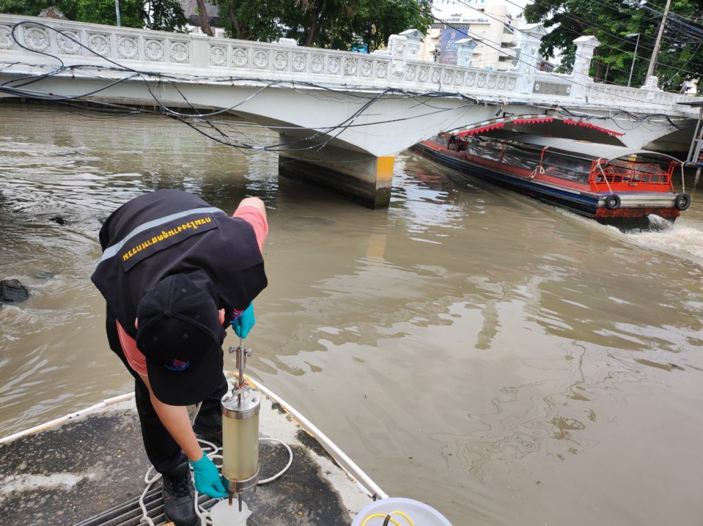 การตรวจติดตาม กำกับและเฝ้าระวังคุณภาพน้ำทิ้งจากโรงงานอุตสาหกรรม ในพื้นที่คลองแสนแสบและคลองสาขา 20 เขตของ กทม.