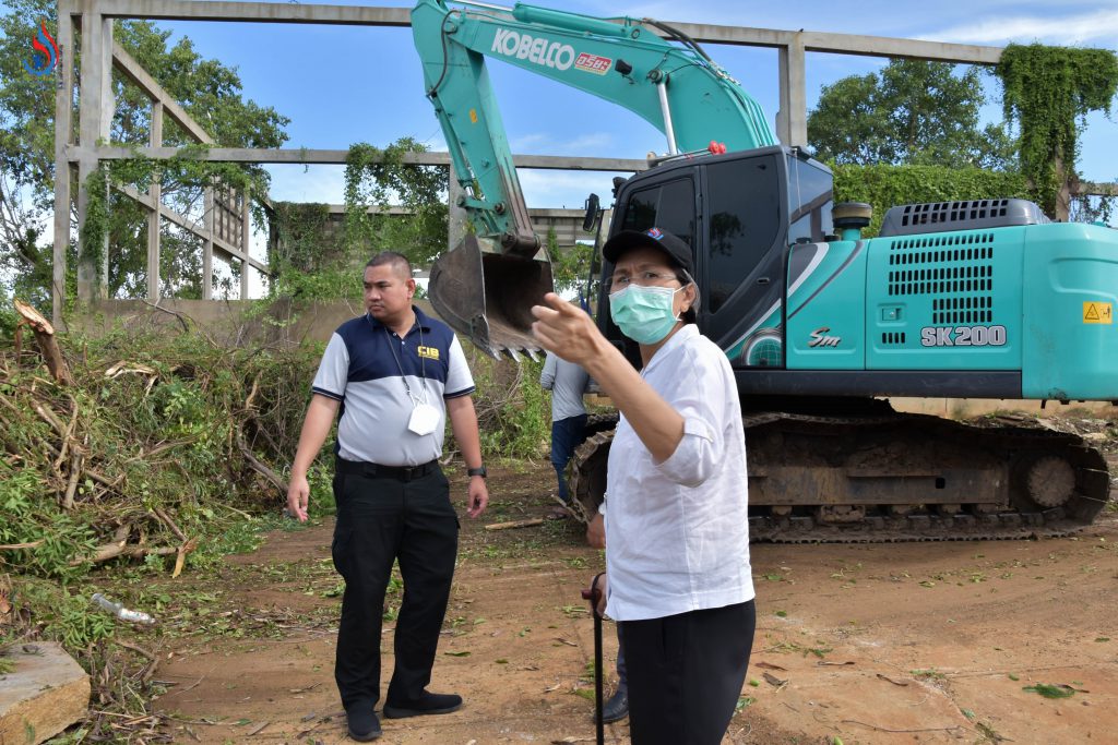 นางจินดา เตชะศรินทร์ ผู้อำนวยการกองบริหารจัดการกากอุตสาหกรรม กรอ.