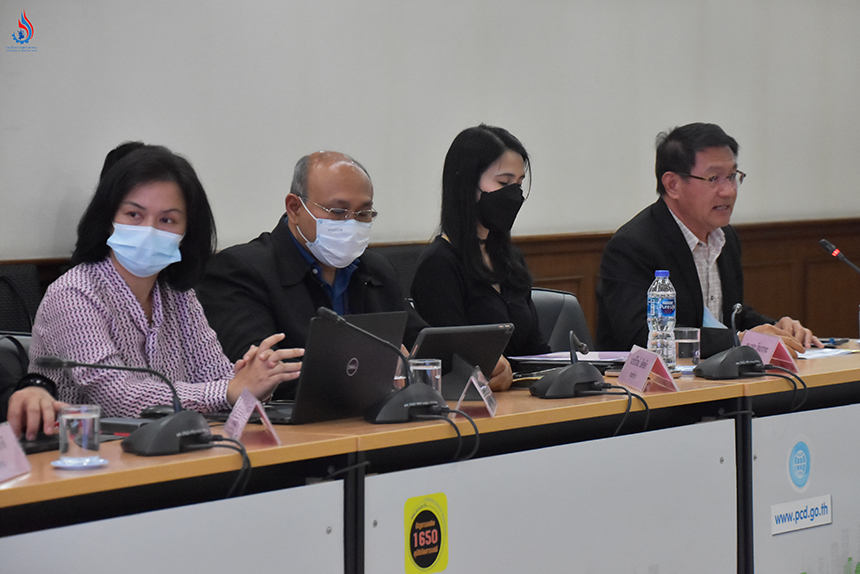 ประธานกลุ่มปิโตรเคมีฯ และคณะทำงาน