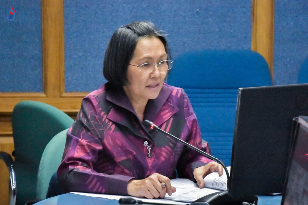 นางจินดา เตชะศรินทร์ ผู้อำนวยการกองบริหารจัดการกากอุตสาหกรรม 