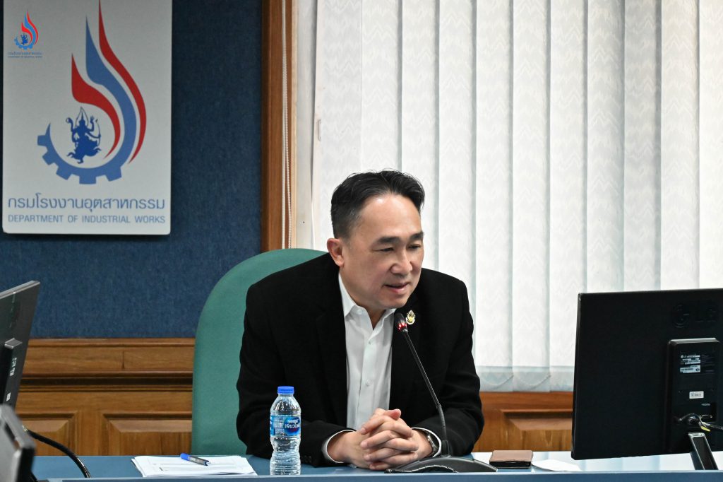นายจุลพงษ์ ทวีศรี อธิบดีกรมโรงงานอุตสาหกรรม