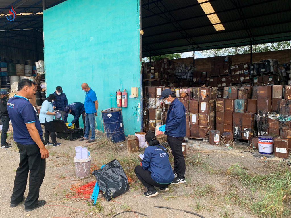 ลงพื้นที่สำรวจโรงงานของ บริษัท แวกซ์ กาเบ็จ รีไซเคิล เซ็นเตอร์ จำกัด และพื้นที่ของ นายสมพงษ์ ลิ้มพัฒนสกุล ตำบลรางบัว อำเภอจอมบึง จังหวัดราชบุรี