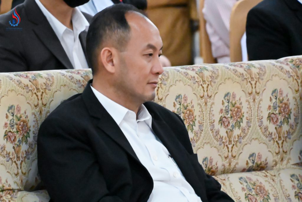 นายวีรพงษ์ เอี่ยมเจริญชัย รองอธิบดีกรมโรงงานอุตสาหกรรม