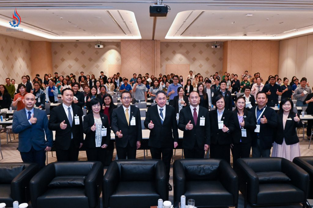 กรมโรงงานฯ ผนึก อินฟอร์มา เสริมแกร่งผู้ประกอบการไทยสู่อุตสาหกรรมสีเขียว จัดสัมมนาความรู้แก่ผู้ประกอบการ พร้อมแบงก์ให้คำปรึกษาด้านการเงิน