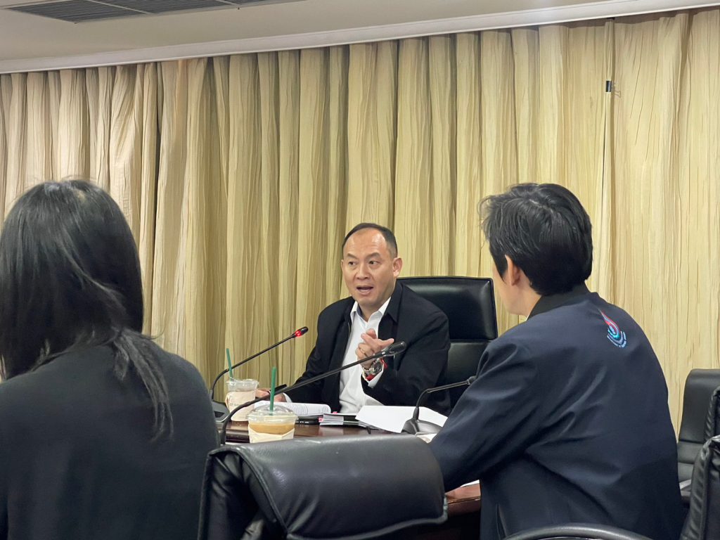 นายวีรพงษ์ เอี่ยมเจริญชัย รองอธิบดีกรมโรงงานอุตสาหกรรม