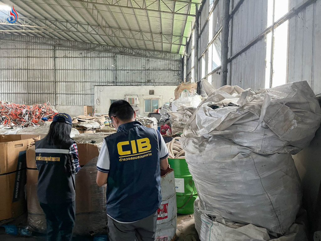 กรอ. และ บก.ปอศ. ลงพื้นที่ติดตามการประกอบกิจการโรงงานในจังหวัดฉะเชิงเทราและจังหวัดปทุมธานี