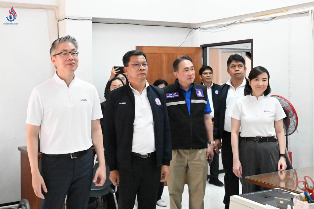 ดร.ณัฐพล รังสิตพล ปลัดกระทรวงอุตสาหกรรม พร้อมด้วย คณะผู้บริหารกระทรวงอุตสาหกรรม และผู้บริหารจากส่วนกลางและส่วนภูมิภาค ร่วมลงพื้นที่