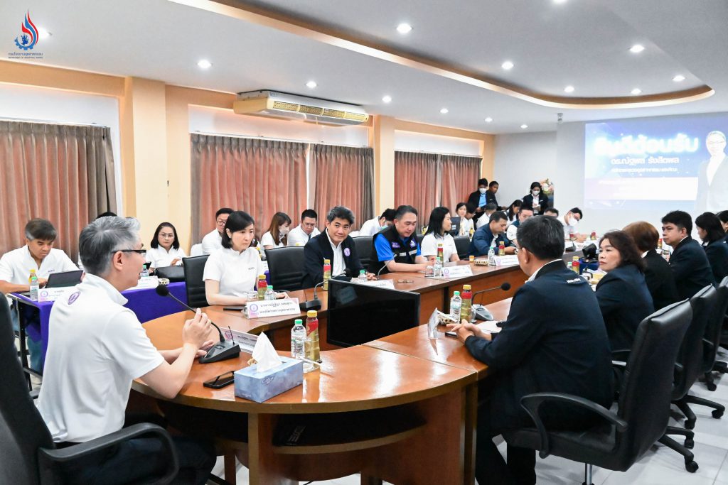 SME D Bank สาขาชุมพร ได้นำเสนอผลการดำเนินงานของจังหวัดชุมพร