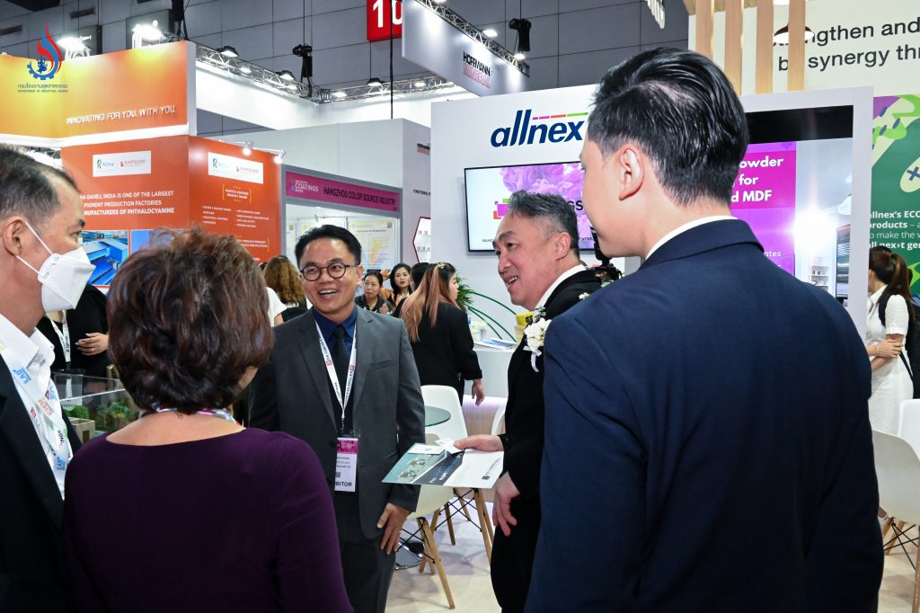 อธิบดีกรมโรงงานฯ ร่วมตัดริบบิ้น เปิดงานแสดงสินค้าและสัมมนาวิชาการ Asia Pacific Coating Show ปี 2566