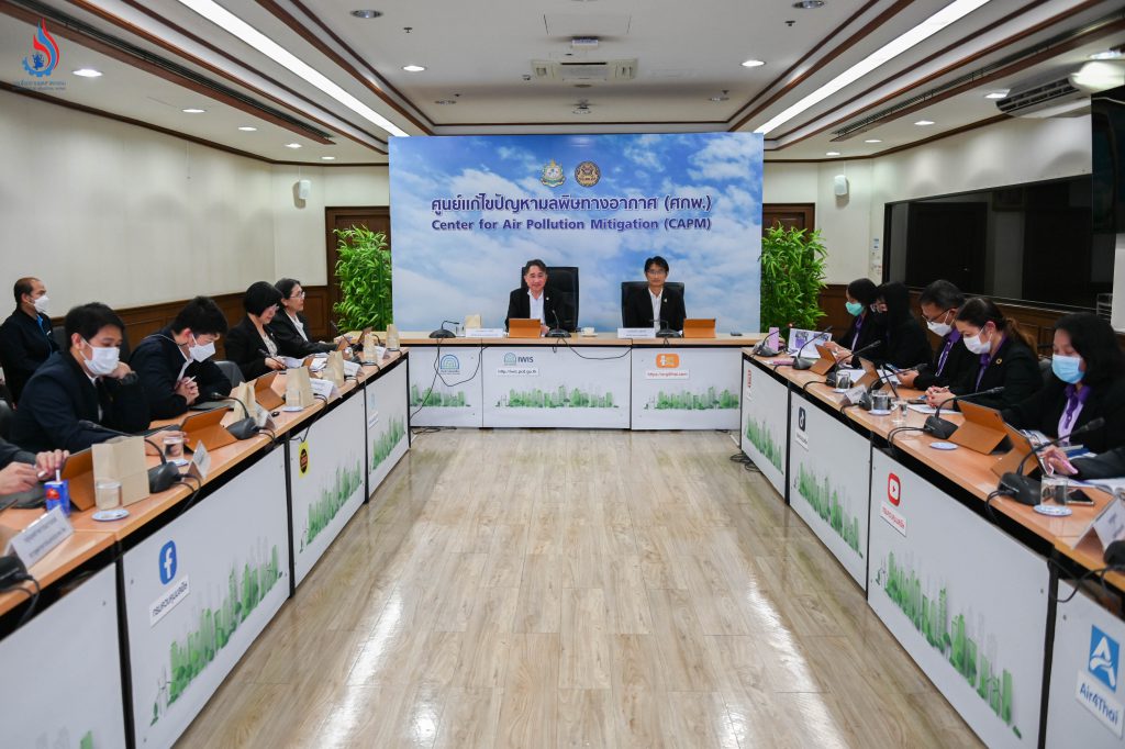 ร่วมหารือแนวทางการแก้ไขปัญหามลพิษด้านฝุ่นละอองที่มาจากรถยนต์