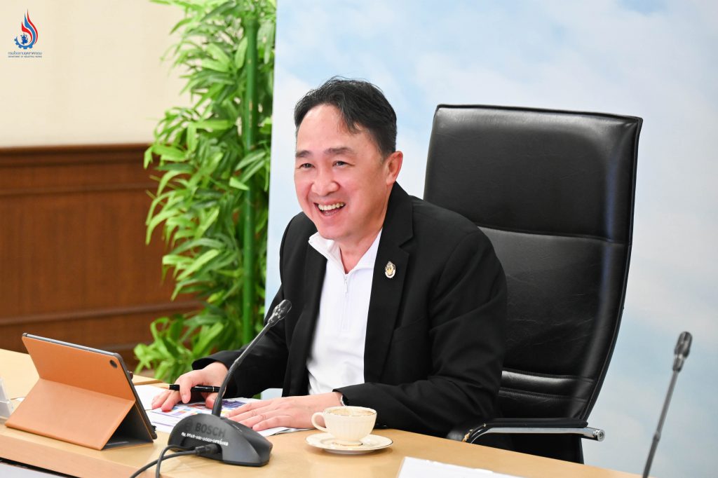นายจุลพงษ์ ทวีศรี อธิบดีกรมโรงงานอุตสาหกรรม