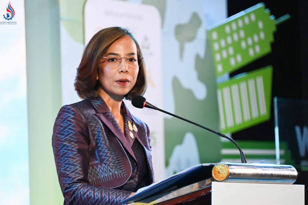 นางสาวพิมพ์ภัทรา วิชัยกุล รัฐมนตรีว่าการกระทรวงอุตสาหกรรม เป็นประธานในพิธีฯ