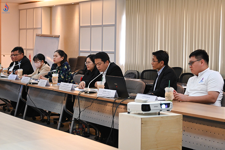 เจ้าหน้าที่กองพัฒนาเมืองอุตสาหกรรมเชิงนิเวศ