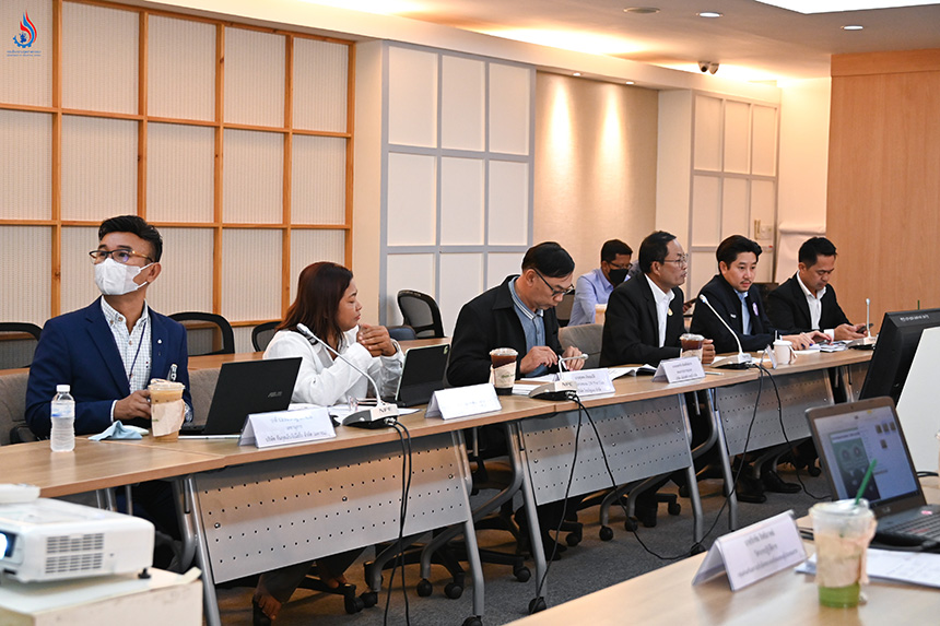 ผู้แทนจากชมรม CSR Thai Club และผู้แทนเครือข่าย CSR-DIW