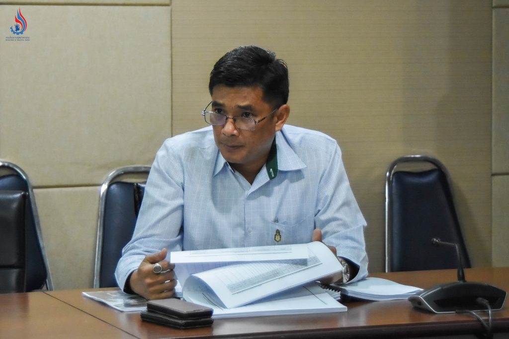 นายประสม ดำรงพงษ์ ผู้อำนวยการกองวิจัยและเตือนภัยมลพิษโรงงาน