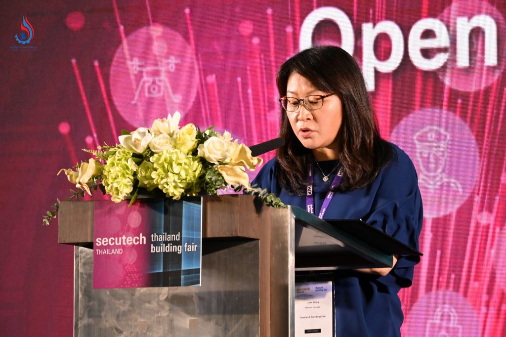 คุณลูเซีย หว่อง ผู้จัดการทั่วไป เมสเซ่ แฟรงค์เฟิร์ต ฮ่องกง